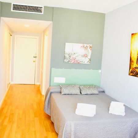 Resitur 532 Apartment Sevilla Bagian luar foto
