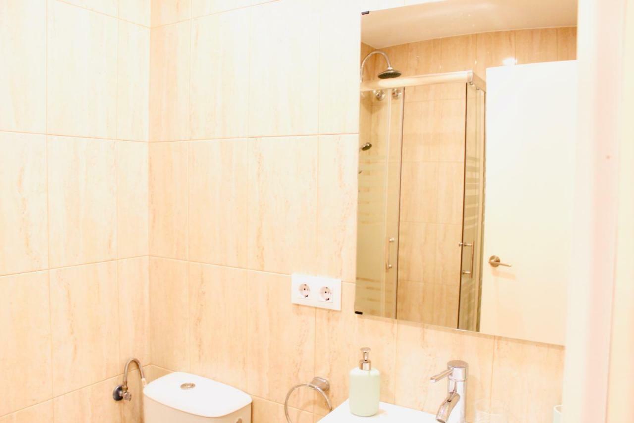 Resitur 532 Apartment Sevilla Bagian luar foto